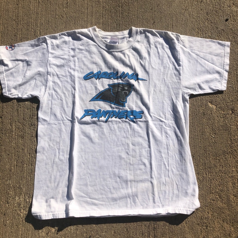 Carolina panthers tee size XL